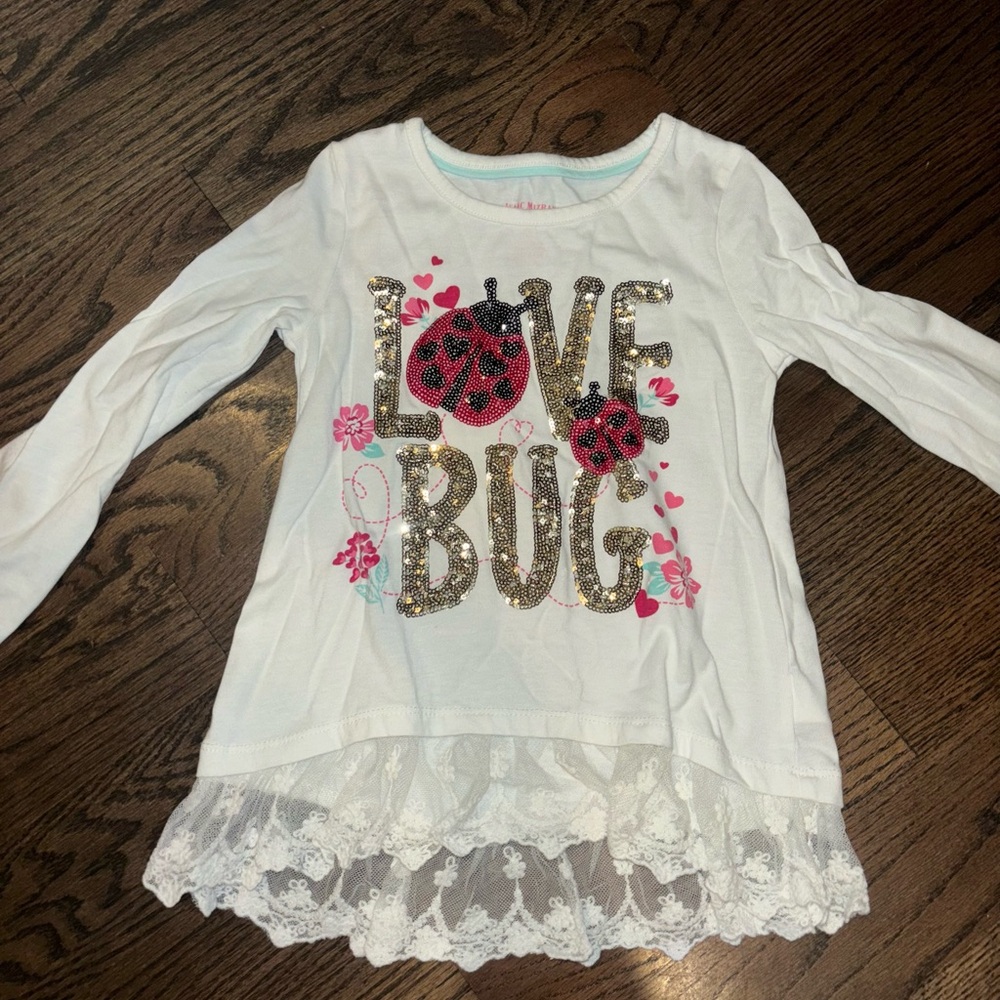 Cute girls Valentine’s Day top